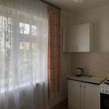 Сдается 1-комнатная квартира, 38 м²