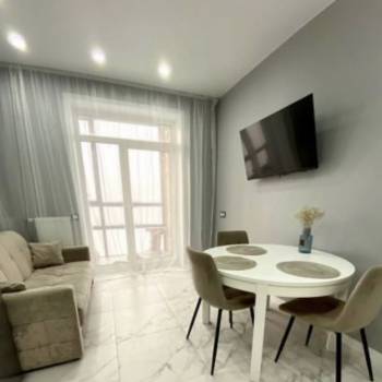 Сдается 1-комнатная квартира, 42 м²