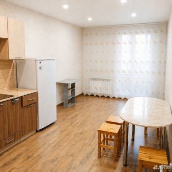 Сдается 1-комнатная квартира, 47,6 м²