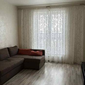 Сдается 1-комнатная квартира, 42 м²