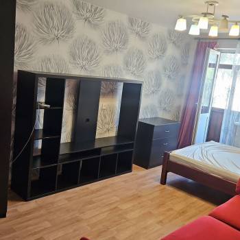 Сдается 2-х комнатная квартира, 42 м²