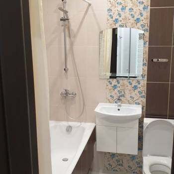 Сдается 1-комнатная квартира, 39 м²