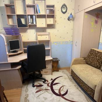 Сдается Многокомнатная квартира, 63 м²