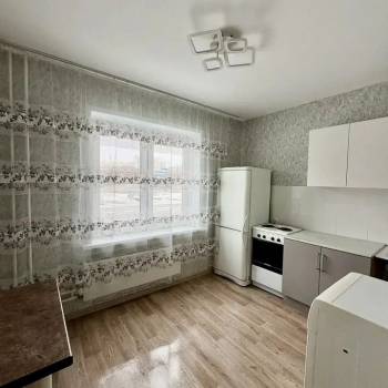 Сдается 1-комнатная квартира, 37 м²