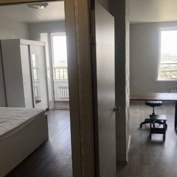 Сдается 1-комнатная квартира, 37 м²