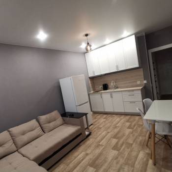 Сдается 1-комнатная квартира, 43 м²