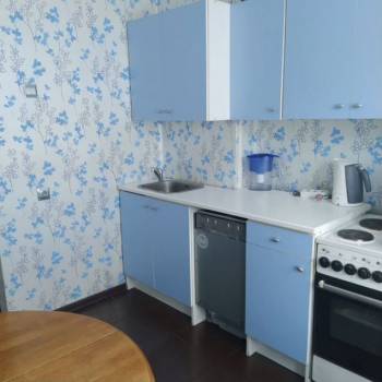 Сдается 2-х комнатная квартира, 58 м²