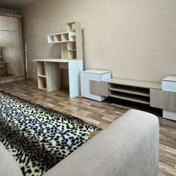 Сдается 1-комнатная квартира, 33 м²