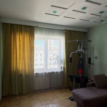 Продается Многокомнатная квартира, 94 м²