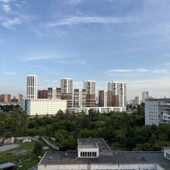 Продается 1-комнатная квартира, 33 м²
