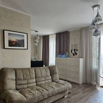 Продается 2-х комнатная квартира, 62,9 м²