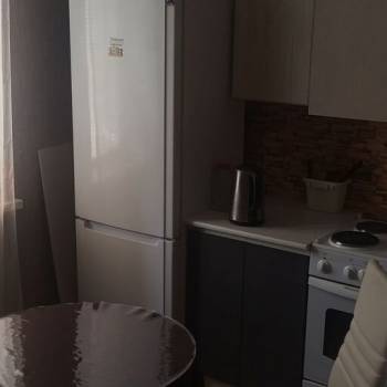 Продается 1-комнатная квартира, 37,2 м²