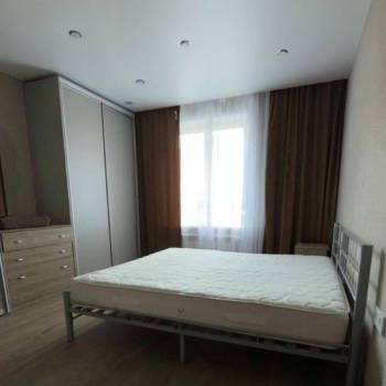 Сдается Многокомнатная квартира, 80 м²