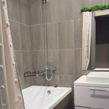 Сдается Многокомнатная квартира, 80 м²