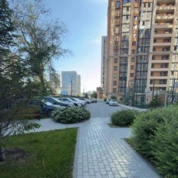 Сдается Многокомнатная квартира, 80 м²