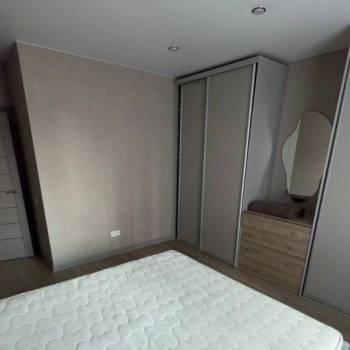 Сдается Многокомнатная квартира, 80 м²