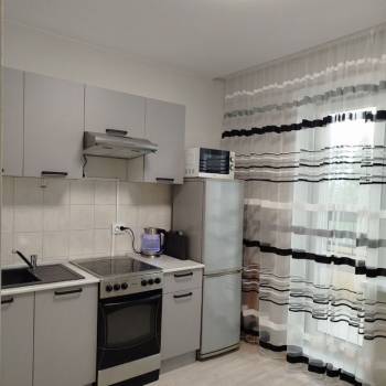Сдается 1-комнатная квартира, 41,5 м²