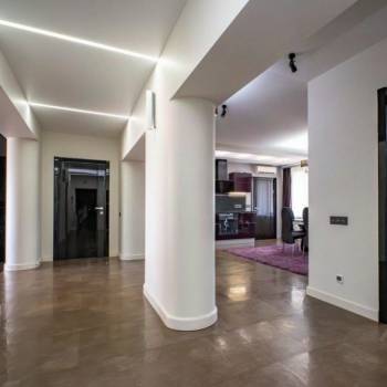 Продается Многокомнатная квартира, 170 м²