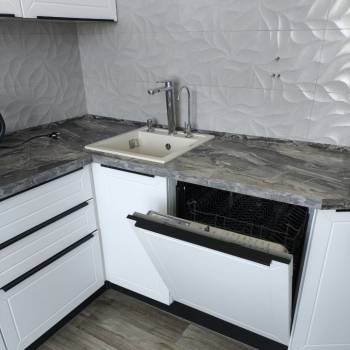 Продается 1-комнатная квартира, 40 м²