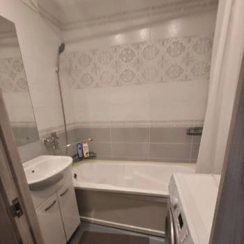 Сдается 1-комнатная квартира, 41 м²
