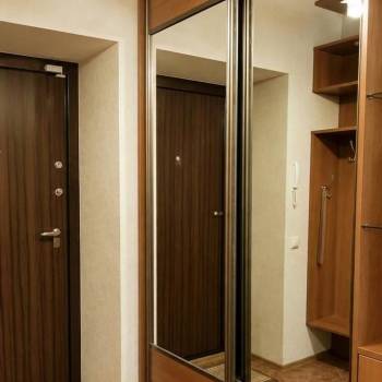 Сдается 1-комнатная квартира, 67 м²