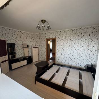 Сдается Многокомнатная квартира, 78 м²