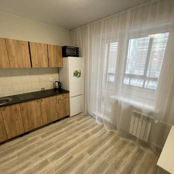 Сдается 1-комнатная квартира, 41 м²