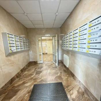 Продается 2-х комнатная квартира, 80,2 м²