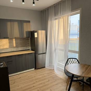 Сдается 1-комнатная квартира, 37 м²
