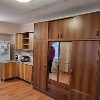Продается 1-комнатная квартира, 18 м²