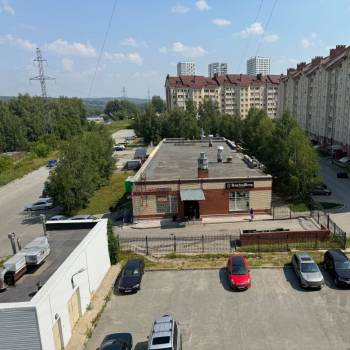 Сдается 1-комнатная квартира, 42 м²