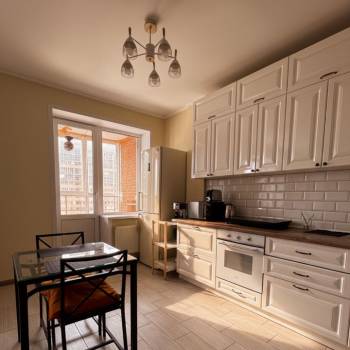 Сдается 1-комнатная квартира, 37,4 м²