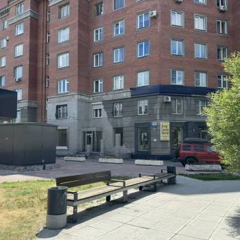Сдается Нежилое помещение, 125 м²