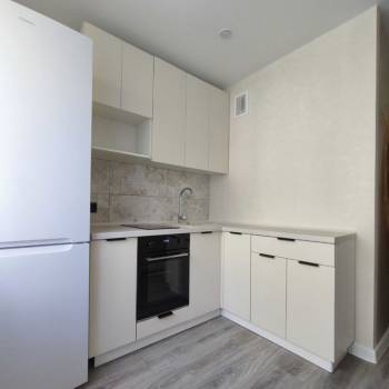 Продается 1-комнатная квартира, 30,8 м²