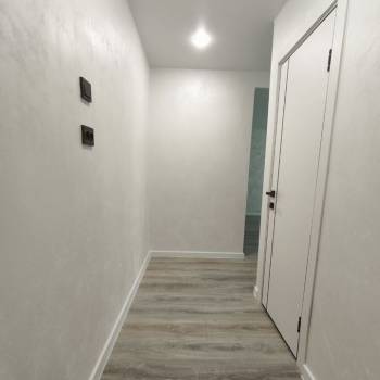 Продается 1-комнатная квартира, 30,8 м²