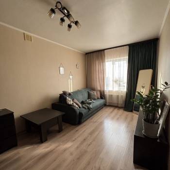 Продается 1-комнатная квартира, 33,4 м²