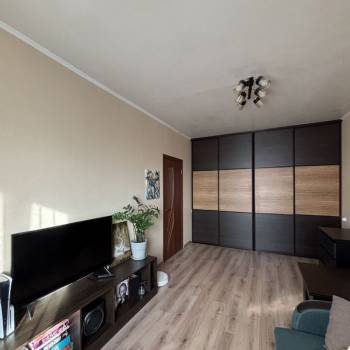 Продается 1-комнатная квартира, 33,4 м²