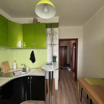 Продается 1-комнатная квартира, 33,4 м²
