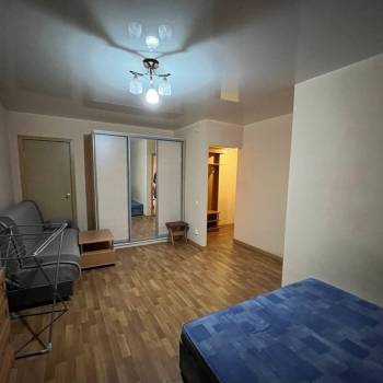 Сдается 1-комнатная квартира, 37 м²