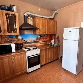 Продается 1-комнатная квартира, 44 м²