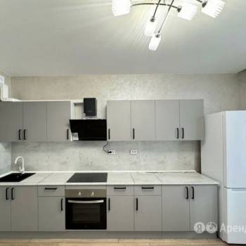 Сдается 2-х комнатная квартира, 64 м²
