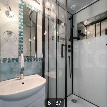 Продается Многокомнатная квартира, 80 м²