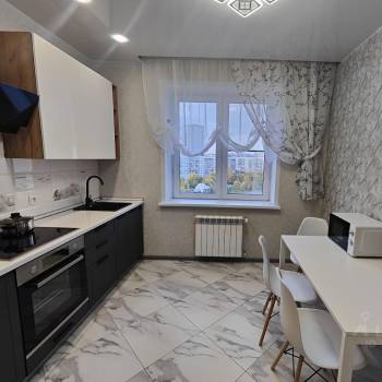 Сдается 1-комнатная квартира, 41 м²