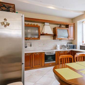 Продается Многокомнатная квартира, 138 м²