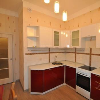 Сдается 1-комнатная квартира, 43 м²