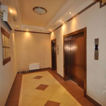 Сдается 1-комнатная квартира, 43 м²
