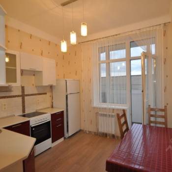 Сдается 1-комнатная квартира, 43 м²