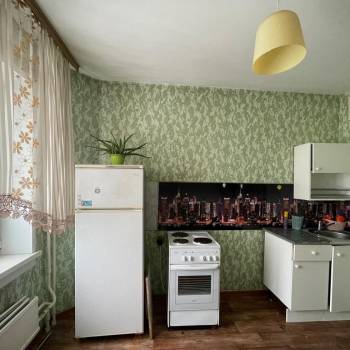 Сдается 1-комнатная квартира, 37 м²
