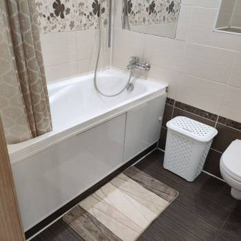 Сдается 2-х комнатная квартира, 65 м²