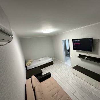 Сдается 1-комнатная квартира, 46 м²
